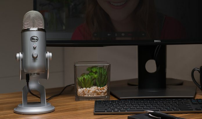 Blue Microphones Yeti- Los mejores micrófonos de condensador usb de 2018 - Al mejor precio